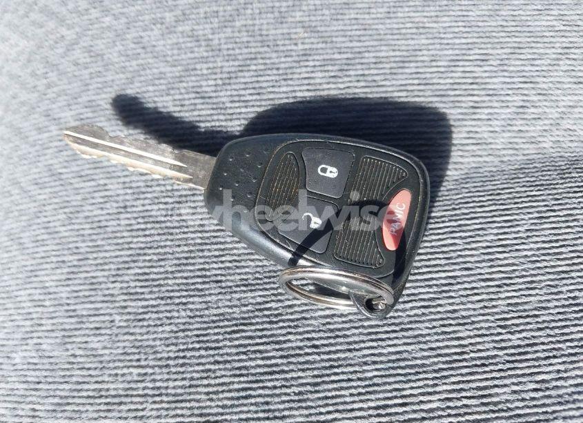 Photo 11 of 2005 Chrysler Town & COUNTRY LX (VIN 2C4GP44R45R232608)