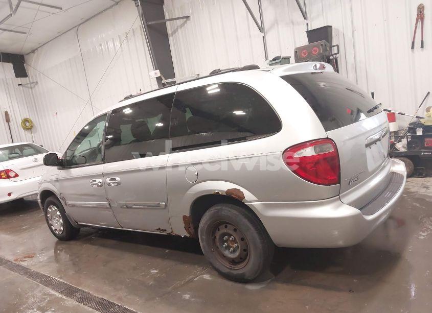 Photo 14 of 2004 Chrysler Town & COUNTRY LX (VIN 2C4GP44R54R607405)