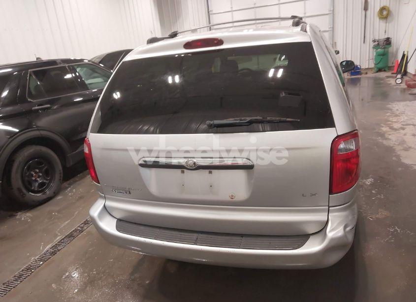 Photo 16 of 2004 Chrysler Town & COUNTRY LX (VIN 2C4GP44R54R607405)