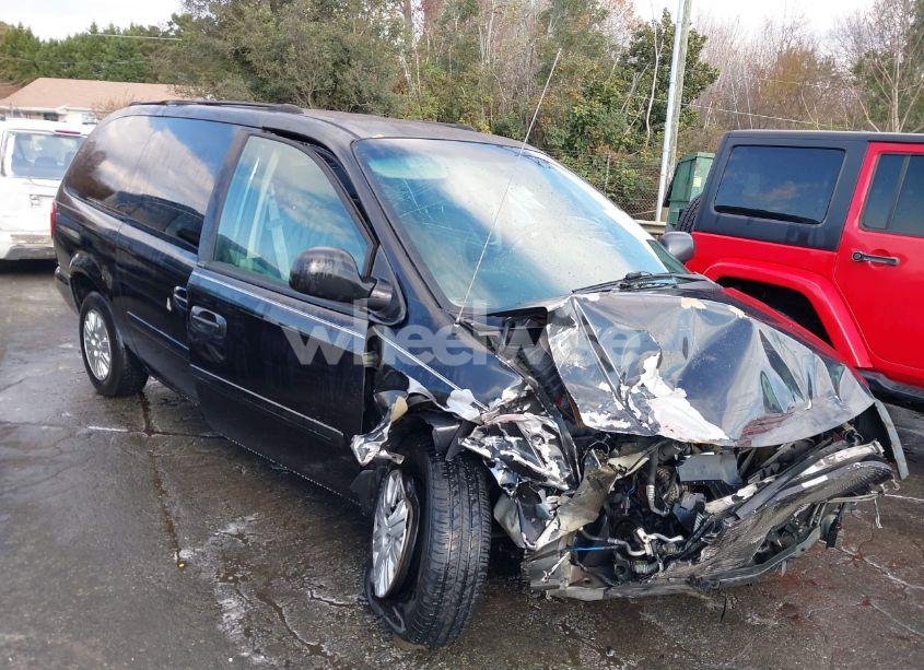 2005 Chrysler Town & COUNTRY LX (VIN 2C4GP44R55R439573) main photo