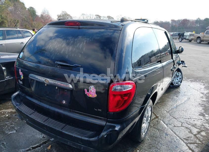 Photo 4 of 2005 Chrysler Town & COUNTRY LX (VIN 2C4GP44R55R439573)