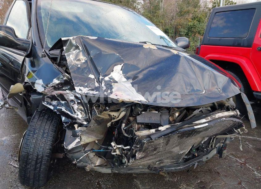 Photo 6 of 2005 Chrysler Town & COUNTRY LX (VIN 2C4GP44R55R439573)