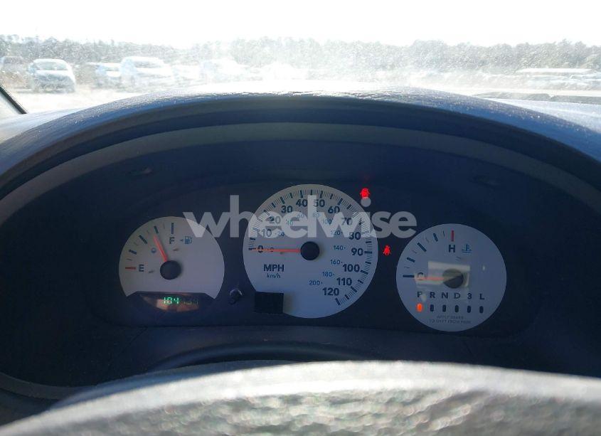 Photo 7 of 2005 Chrysler Town & COUNTRY LX (VIN 2C4GP44R55R466921)