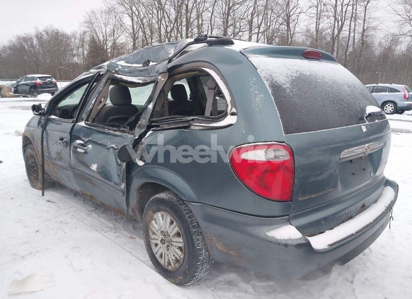 Photo 14 of 2005 Chrysler Town & COUNTRY LX (VIN 2C4GP44R75R480271)