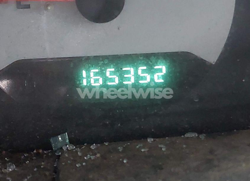 Photo 15 of 2005 Chrysler Town & COUNTRY LX (VIN 2C4GP44R75R480271)