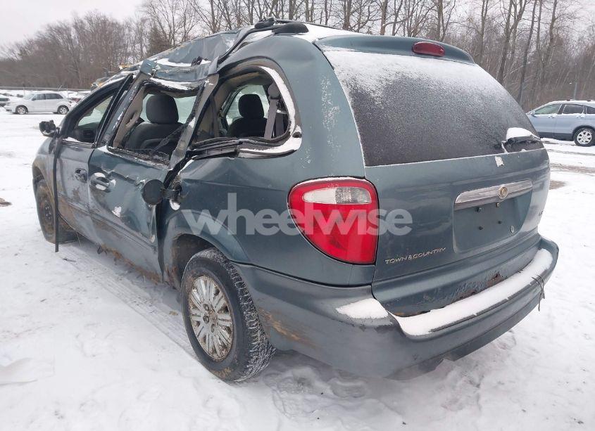 Photo 3 of 2005 Chrysler Town & COUNTRY LX (VIN 2C4GP44R75R480271)
