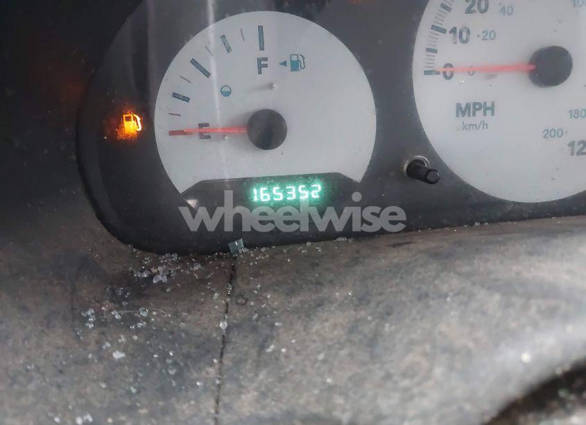 Photo 7 of 2005 Chrysler Town & COUNTRY LX (VIN 2C4GP44R75R480271)