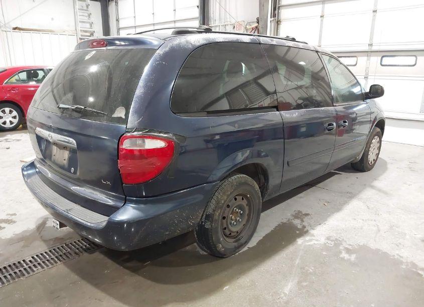 Photo 4 of 2004 Chrysler Town & COUNTRY LX (VIN 2C4GP44R94R503662)