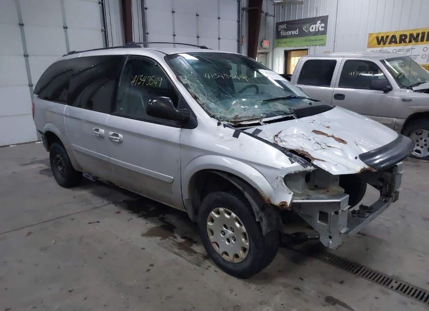 2004 Chrysler Town & COUNTRY LX (VIN 2C4GP44RX4R617637) main photo