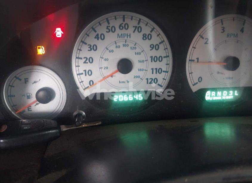 Photo 7 of 2005 Chrysler Town & COUNTRY LX (VIN 2C4GP44RX5R553178)