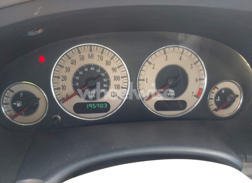 Photo 7 of 2001 Chrysler Town & COUNTRY LXI (VIN 2C4GP54371R356559)