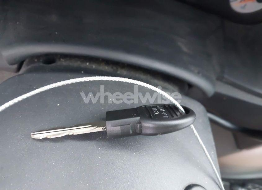 Photo 11 of 2004 Chrysler Town & COUNTRY TOURING (VIN 2C4GP54L04R518553)