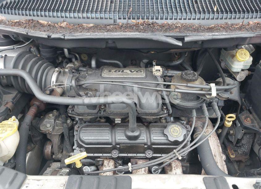 Photo 10 of 2004 Chrysler Town & COUNTRY TOURING (VIN 2C4GP54L04R529763)