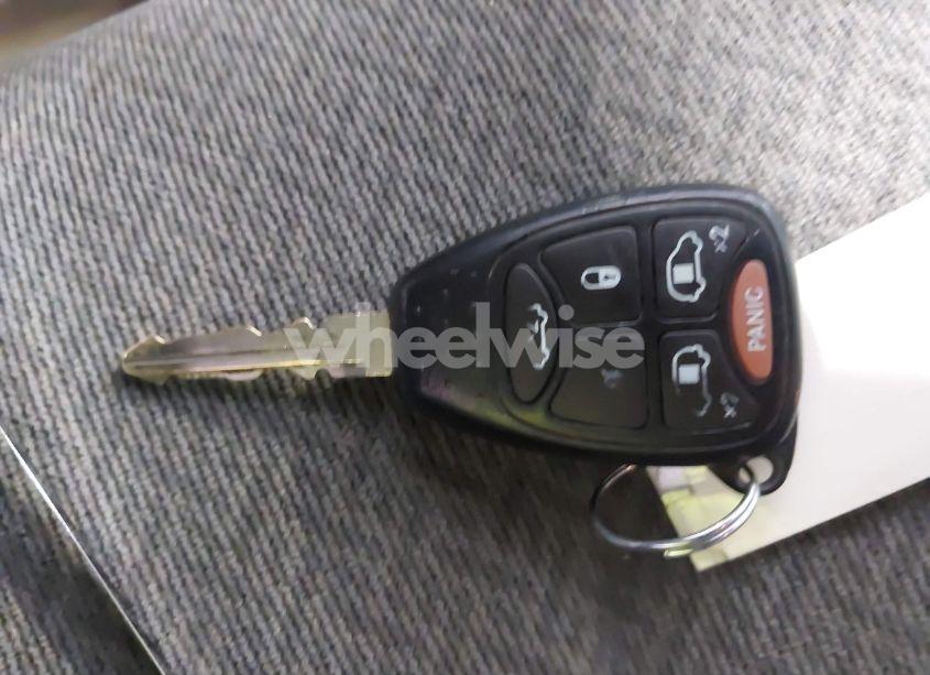 Photo 11 of 2005 Chrysler Town & COUNTRY TOURING (VIN 2C4GP54L05R233501)