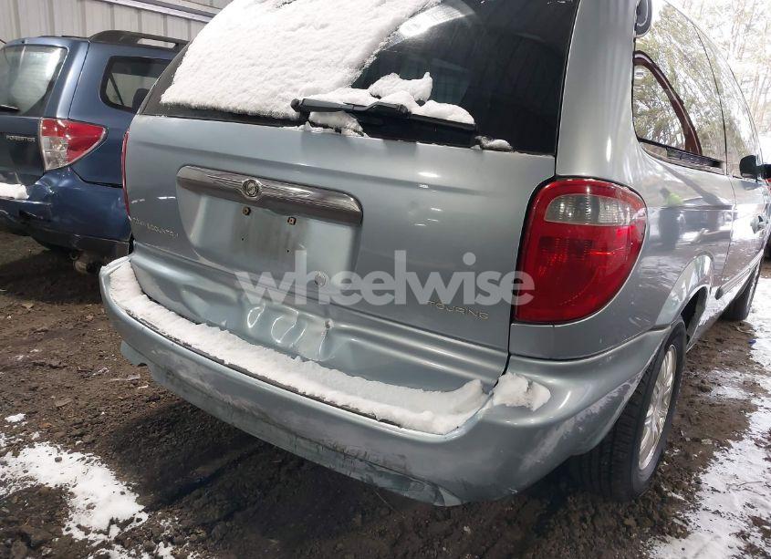 Photo 6 of 2005 Chrysler Town & COUNTRY TOURING (VIN 2C4GP54L05R233501)