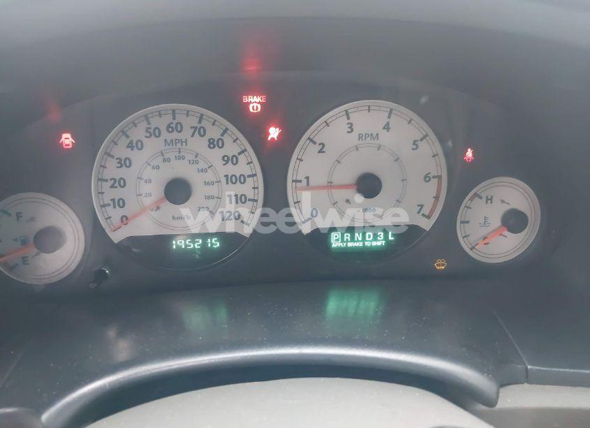 Photo 7 of 2005 Chrysler Town & COUNTRY TOURING (VIN 2C4GP54L05R456556)