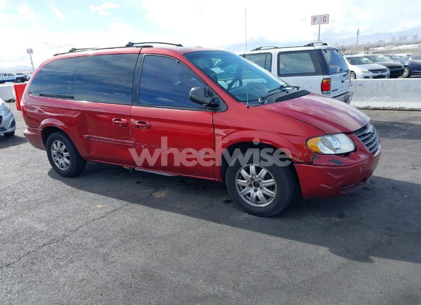 2005 Chrysler Town & COUNTRY TOURING (VIN 2C4GP54L05R502113) main photo
