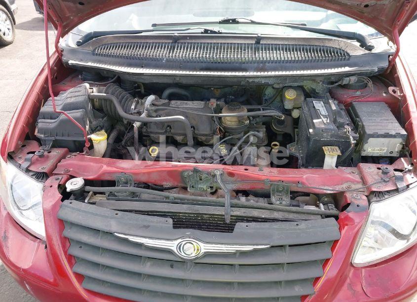 Photo 10 of 2005 Chrysler Town & COUNTRY TOURING (VIN 2C4GP54L05R502113)