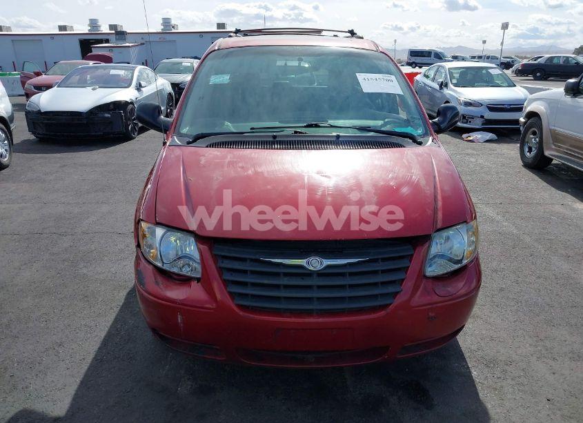 Photo 12 of 2005 Chrysler Town & COUNTRY TOURING (VIN 2C4GP54L05R502113)