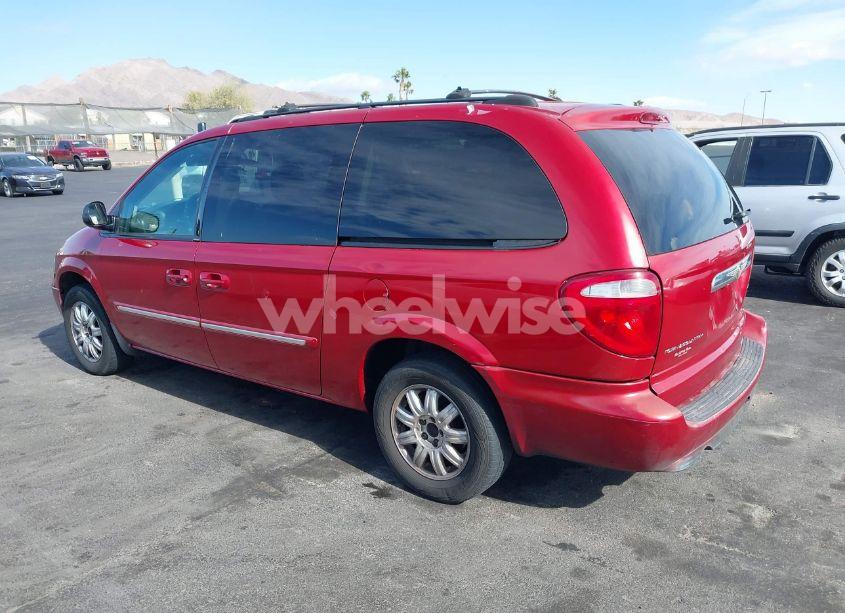 Photo 3 of 2005 Chrysler Town & COUNTRY TOURING (VIN 2C4GP54L05R502113)