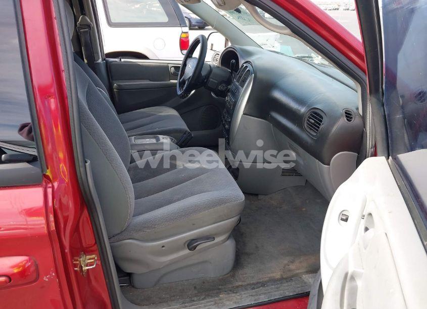 Photo 5 of 2005 Chrysler Town & COUNTRY TOURING (VIN 2C4GP54L05R502113)