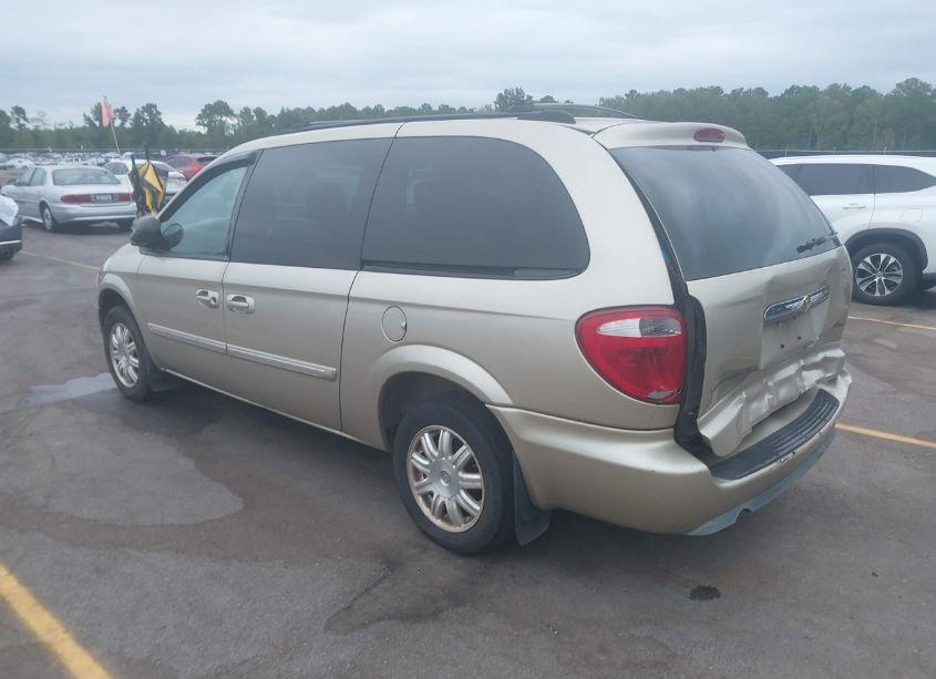 Photo 3 of 2005 Chrysler Town & COUNTRY TOURING (VIN 2C4GP54L05R531160)