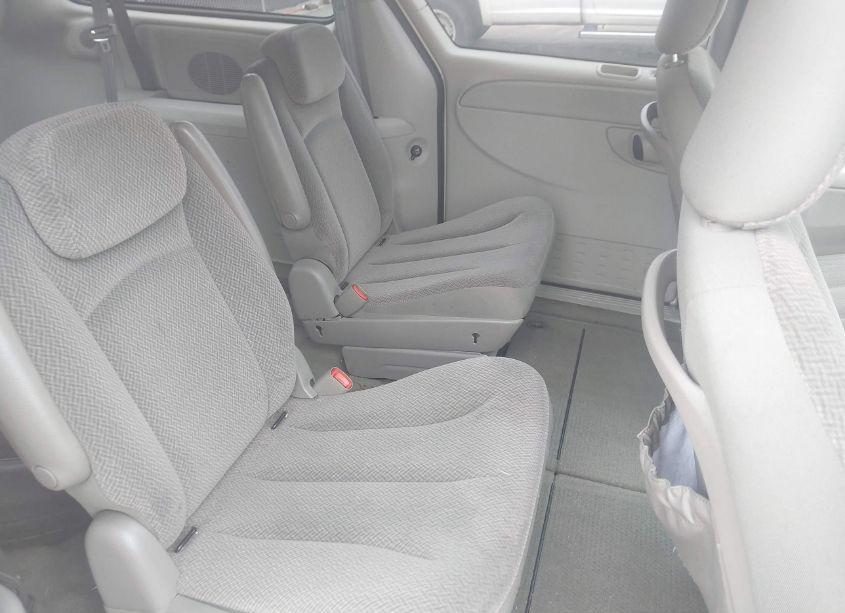 Photo 8 of 2005 Chrysler Town & COUNTRY TOURING (VIN 2C4GP54L05R531160)