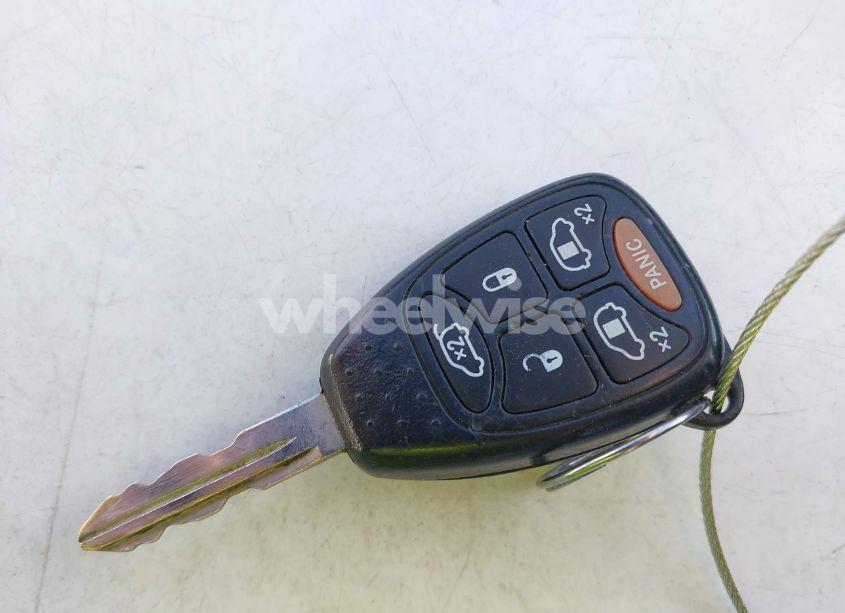 Photo 11 of 2005 Chrysler Town & COUNTRY TOURING (VIN 2C4GP54L05R586885)