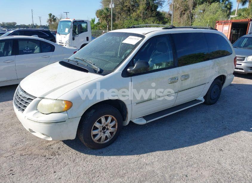 Photo 2 of 2005 Chrysler Town & COUNTRY TOURING (VIN 2C4GP54L05R586885)