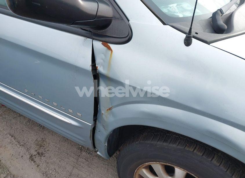 Photo 6 of 2001 Chrysler Town & COUNTRY LXI (VIN 2C4GP54L11R321953)