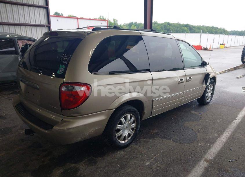 Photo 4 of 2004 Chrysler Town & COUNTRY TOURING (VIN 2C4GP54L14R599739)