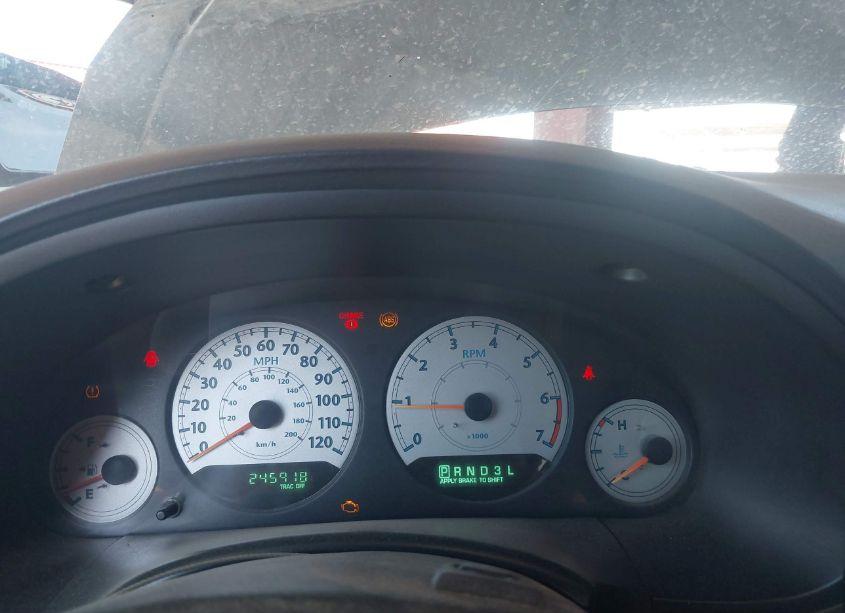 Photo 7 of 2005 Chrysler Town & COUNTRY TOURING (VIN 2C4GP54L15R155858)