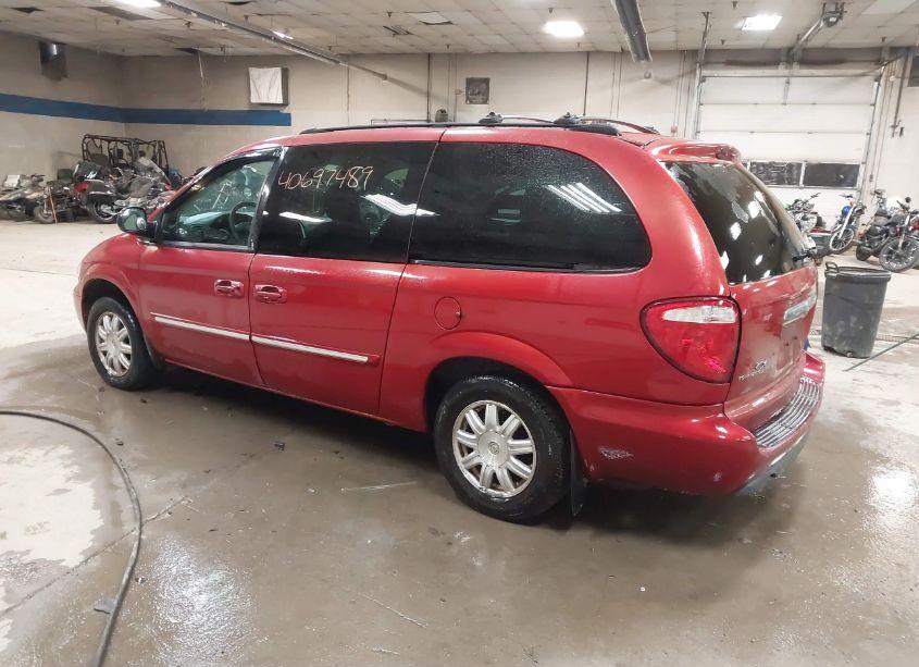 Photo 3 of 2005 Chrysler Town & COUNTRY TOURING (VIN 2C4GP54L15R229733)