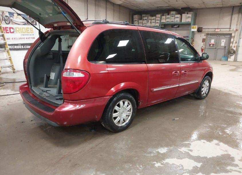 Photo 4 of 2005 Chrysler Town & COUNTRY TOURING (VIN 2C4GP54L15R229733)