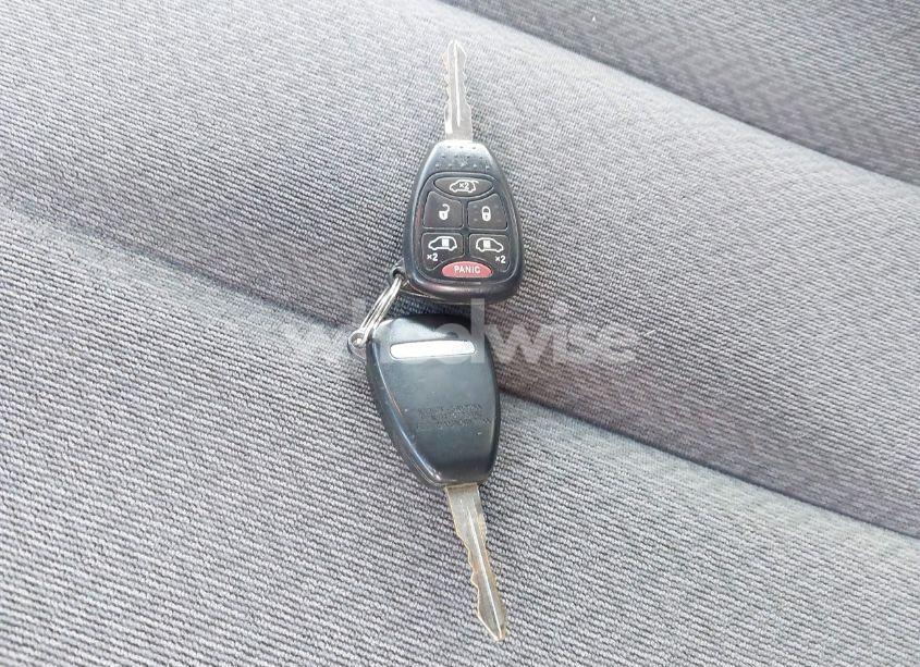 Photo 11 of 2005 Chrysler Town & COUNTRY TOURING (VIN 2C4GP54L15R494264)