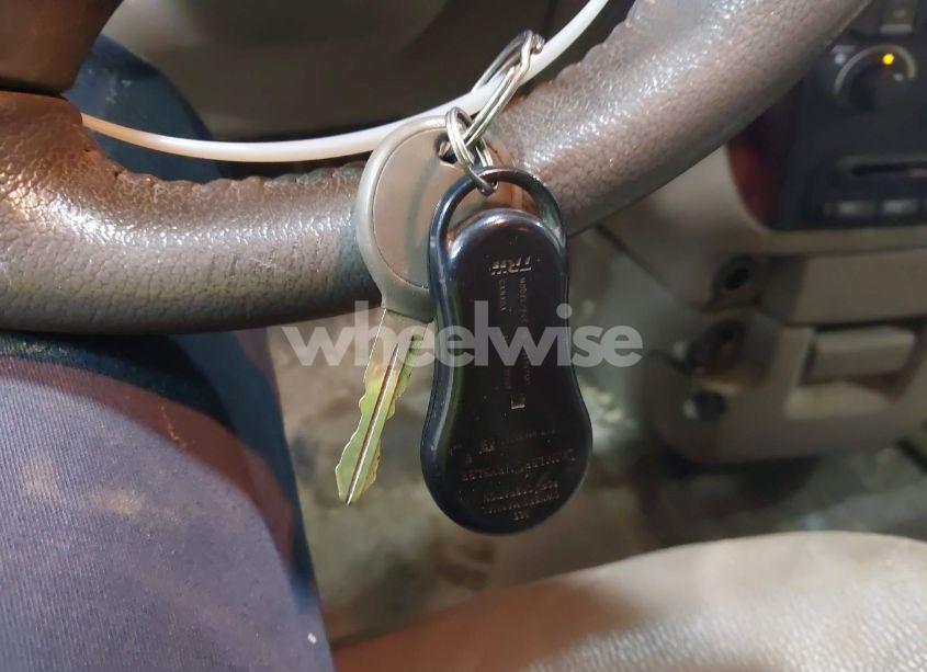 Photo 11 of 2001 Chrysler Town & COUNTRY LXI (VIN 2C4GP54L21R200770)