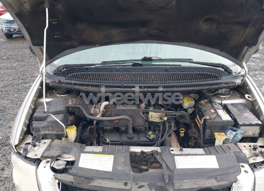 Photo 10 of 2005 Chrysler Town & COUNTRY TOURING (VIN 2C4GP54L25R445025)