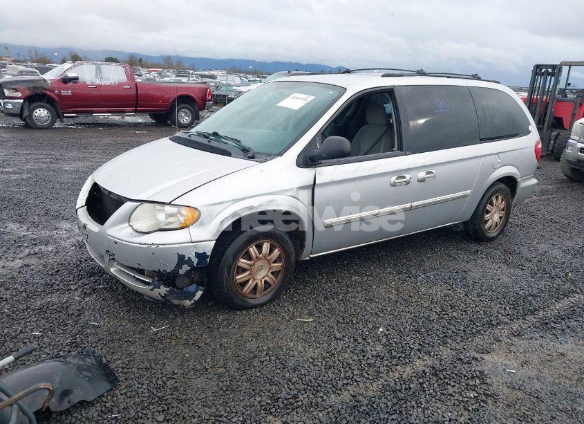 Photo 2 of 2005 Chrysler Town & COUNTRY TOURING (VIN 2C4GP54L25R445025)