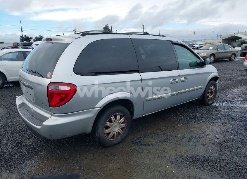 Photo 4 of 2005 Chrysler Town & COUNTRY TOURING (VIN 2C4GP54L25R445025)