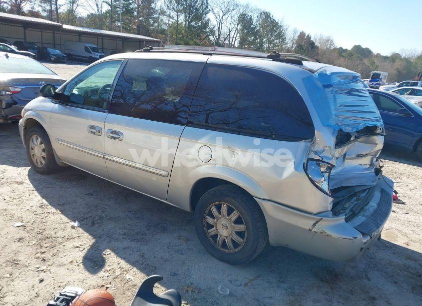 Photo 3 of 2005 Chrysler Town & COUNTRY TOURING (VIN 2C4GP54L25R466179)