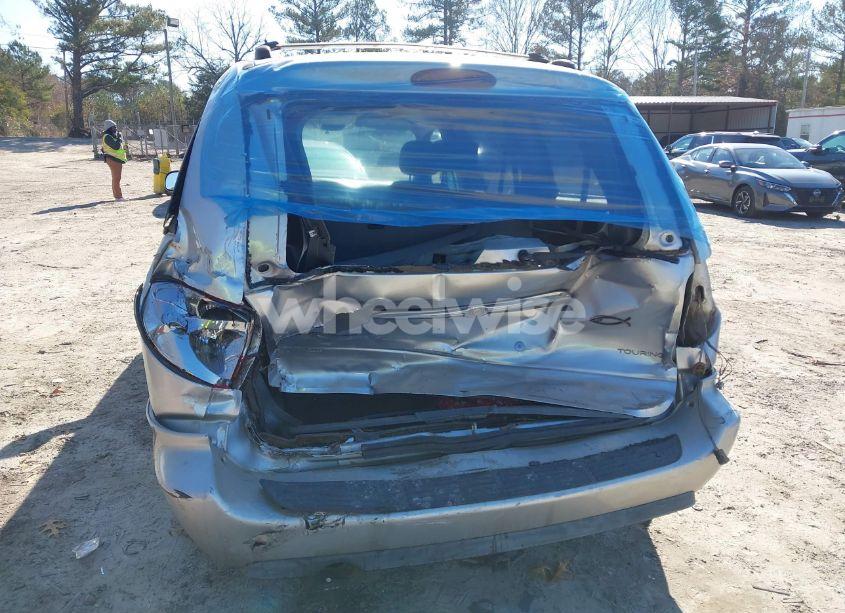 Photo 6 of 2005 Chrysler Town & COUNTRY TOURING (VIN 2C4GP54L25R466179)