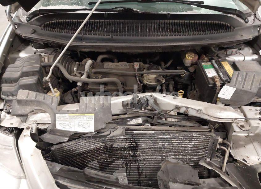 Photo 10 of 2005 Chrysler Town & COUNTRY TOURING (VIN 2C4GP54L25R481913)