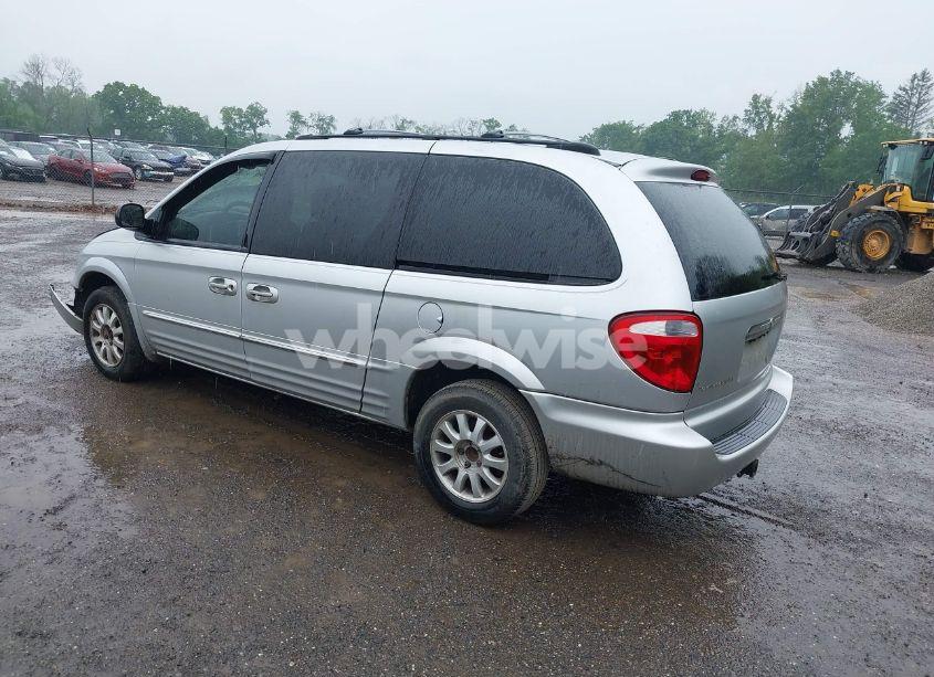 Photo 3 of 2002 Chrysler Town & COUNTRY LXI (VIN 2C4GP54L32R553892)