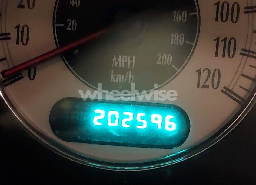 Photo 7 of 2002 Chrysler Town & COUNTRY LXI (VIN 2C4GP54L32R657430)