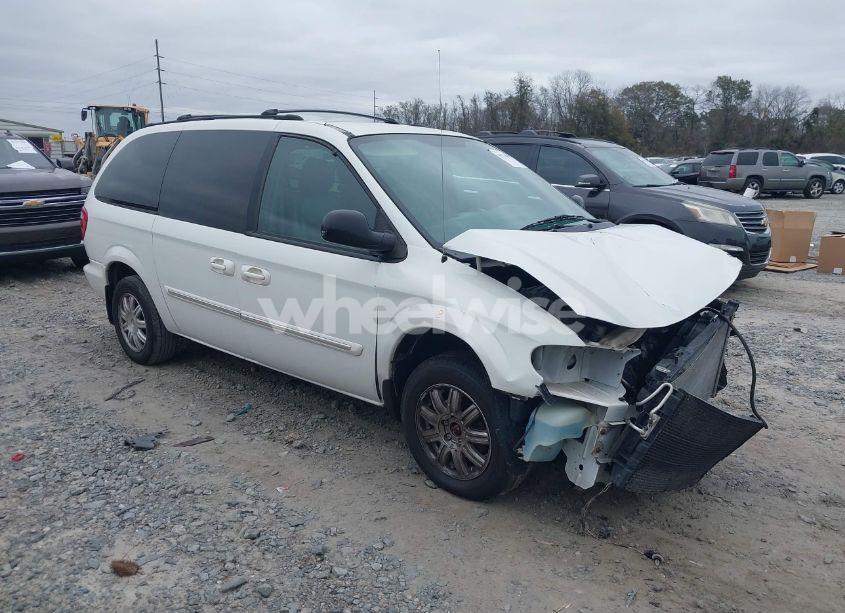 2004 Chrysler Town & COUNTRY TOURING (VIN 2C4GP54L34R611728) main photo