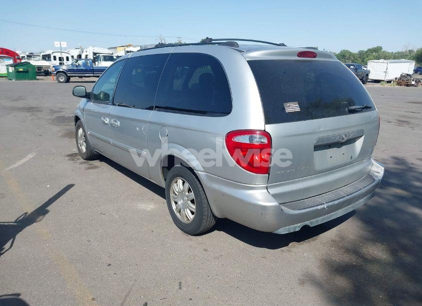 Photo 3 of 2005 Chrysler Town & COUNTRY TOURING (VIN 2C4GP54L35R218491)