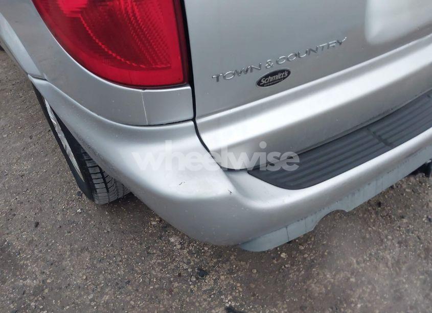Photo 13 of 2005 Chrysler Town & COUNTRY TOURING (VIN 2C4GP54L35R263284)