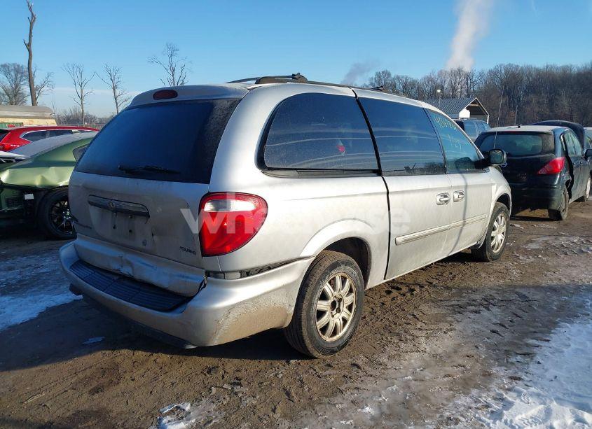 Photo 4 of 2005 Chrysler Town & COUNTRY TOURING (VIN 2C4GP54L35R600570)