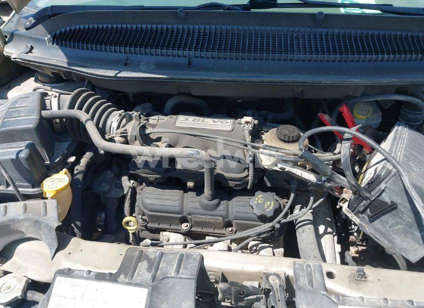 Photo 10 of 2005 Chrysler Town & COUNTRY TOURING (VIN 2C4GP54L45R123762)