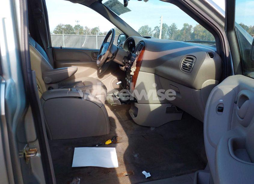 Photo 5 of 2003 Chrysler Town & COUNTRY LXI (VIN 2C4GP54L53R249755)